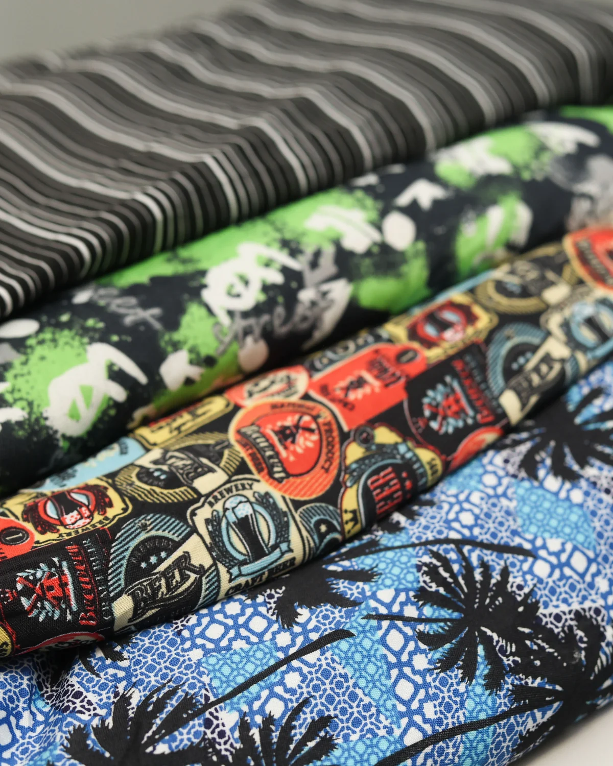 Tecidos estampados e listrados da linha cueca